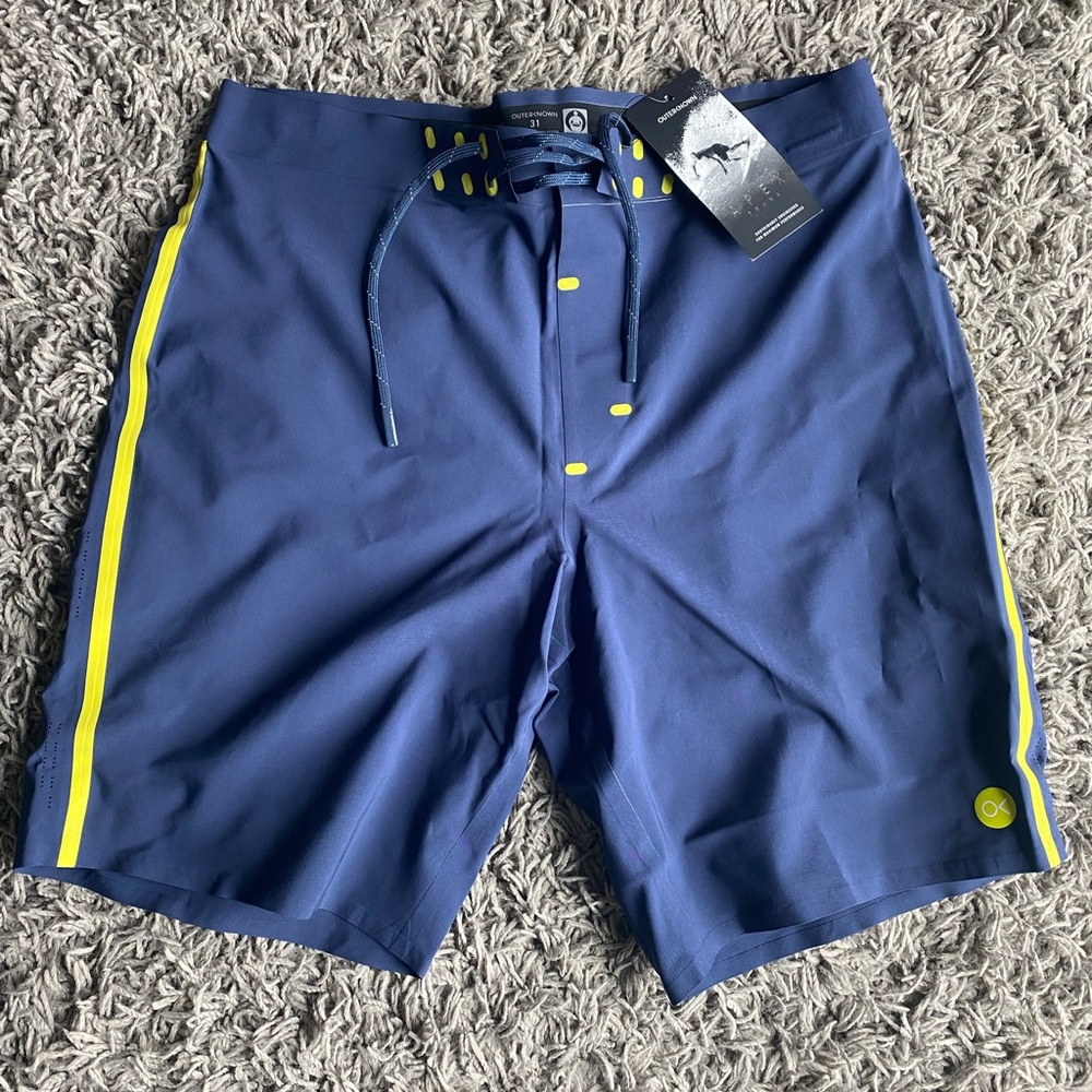 OUTERKNOWN Apex Trunks By Kelly Slater - Size 31 - NWT